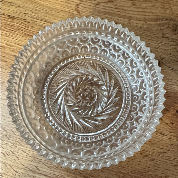 VTG Lead Crystal Glass Fostoria Candy dish Virginia pat. 1467 crystal bird dish - Picture 2 of 6